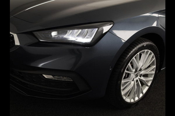 Seat Leon Sportstourer 1.5 TSI e-Hybrid Style Business Intense 204 pk Automaat | Verlengde garantie | Navigatie | Parkeersensoren (Park assist) | Achteruitrijcamera | Adaptieve cruise control |