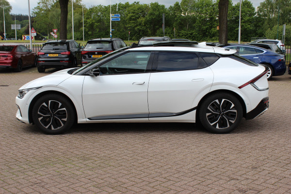 Kia Ev6 GT-Line 77.4 kWh / Full option! / SoH 96% / Trekhaak / Panoramadak / 360Camera / Head-up / Keyless / 19'' / Half leder / Matrix LED / DAB / ACC / Stoelverwarming V+A / Warmtepomp
