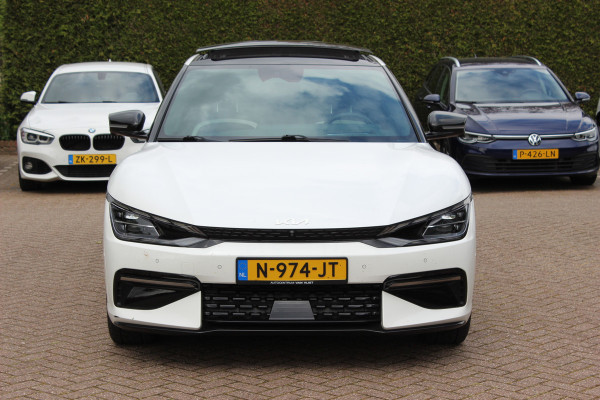 Kia Ev6 GT-Line 77.4 kWh / Full option! / SoH 96% / Trekhaak / Panoramadak / 360Camera / Head-up / Keyless / 19'' / Half leder / Matrix LED / DAB / ACC / Stoelverwarming V+A / Warmtepomp
