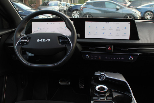 Kia Ev6 GT-Line 77.4 kWh / Full option! / SoH 96% / Trekhaak / Panoramadak / 360Camera / Head-up / Keyless / 19'' / Half leder / Matrix LED / DAB / ACC / Stoelverwarming V+A / Warmtepomp