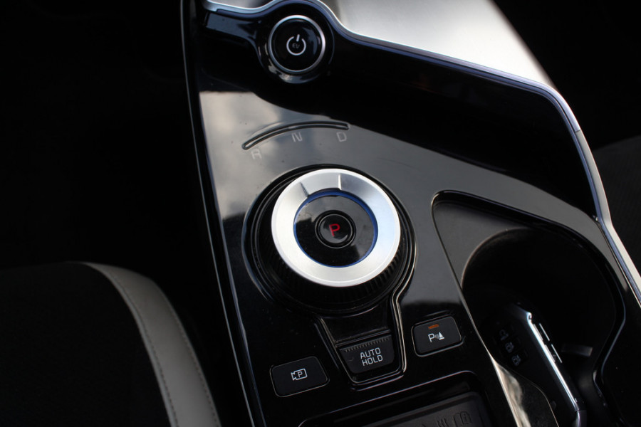 Kia Ev6 GT-Line 77.4 kWh / Full option! / SoH 96% / Trekhaak / Panoramadak / 360Camera / Head-up / Keyless / 19'' / Half leder / Matrix LED / DAB / ACC / Stoelverwarming V+A / Warmtepomp