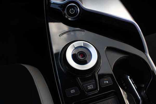 Kia Ev6 GT-Line 77.4 kWh / Full option! / SoH 96% / Trekhaak / Panoramadak / 360Camera / Head-up / Keyless / 19'' / Half leder / Matrix LED / DAB / ACC / Stoelverwarming V+A / Warmtepomp