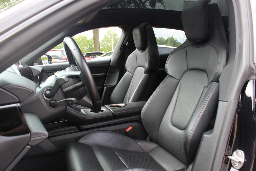 Porsche Taycan Cross Turismo 4 93 kWh / Vol opties! / SoH 90,3% / Panoramadak / 360Camera / Head-up / Achterasbesturing / Luchtvering / Sportdesign&Chrono / Adaptieve Stoelen / 21'' / Bose / Keyless / Stoelverwarming 4x / Stuurve