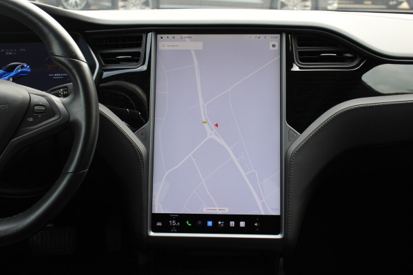 Tesla Model S 75D Base / Autopilot 2.5 / Panoramadak / Camera / Premium Audio / Luchtvering / Navigatie / 19'' / Stoelverwarming / Keyless