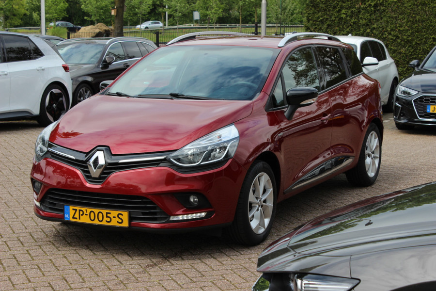 Renault Clio Estate 0.9 TCe Limited / Trekhaak / Navigatie / Parkeerhulp achter / 16'' / DAB / Cruise Control