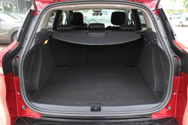 Renault Clio Estate 0.9 TCe Limited / Trekhaak / Navigatie / Parkeerhulp achter / 16'' / DAB / Cruise Control
