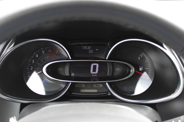 Renault Clio Estate 0.9 TCe Limited / Trekhaak / Navigatie / Parkeerhulp achter / 16'' / DAB / Cruise Control