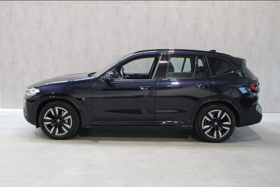 BMW iX3 Executive 80 kWh SOH 99%/Pano/M-sport/Led/Camera Prijs is rijklaar