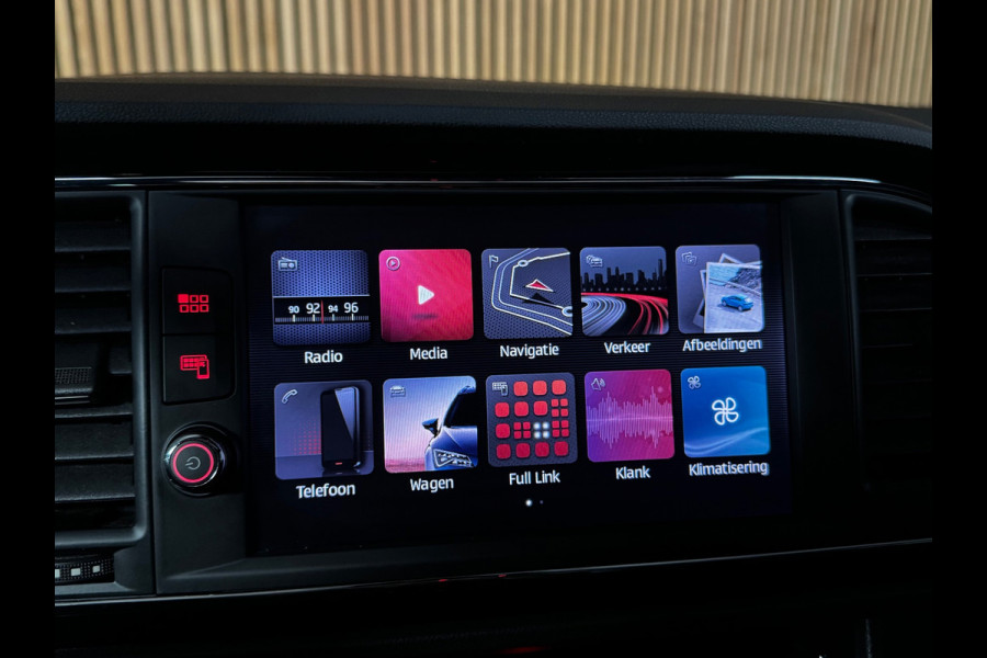 Seat Leon 1.8 TSI FR 180pk|PANO|DSG|SEAT SOUND|CARPLAY|STOELVERW|