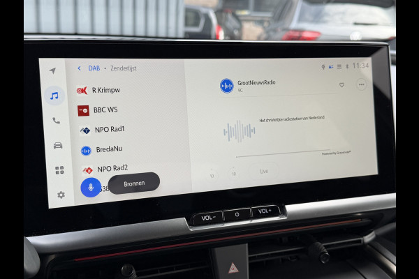 Toyota C-HR 2.0 Hybrid 200(geen plug-in) Première Edition | VOL Leer | Stuurverwarming | Pano dak | JBL | Heud-up | Rijklaar!!!