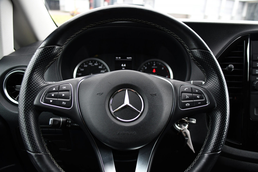 Mercedes-Benz Vito 119 CDI L2 PB Edition Camera, Cruise, Carplay, 190pk, LED, Multimedia, Automaat, Uniek!