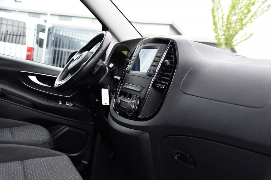 Mercedes-Benz Vito 119 CDI L2 PB Edition Camera, Cruise, Carplay, 190pk, LED, Multimedia, Automaat, Uniek!