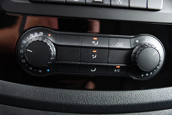 Mercedes-Benz Vito 119 CDI L2 PB Edition Camera, Cruise, Carplay, 190pk, LED, Multimedia, Automaat, Uniek!