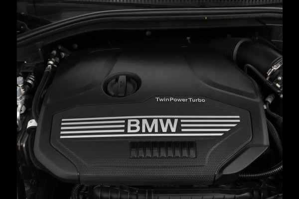 BMW 2 Serie Gran Coupé 218i M Sport | Stoelverwarming | Camera | Carplay | Sportstoelen | Leder | Live Cockpit | Climate control | Navigatie | Cruise control | Parkeer hulp