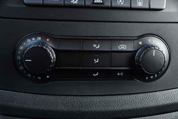 Mercedes-Benz Vito 116 CDI L2 Black Edition Camera, Cruise, Carplay, 164pk, LED, Stoelverwarming, Standkachel, Automaat, Uniek!