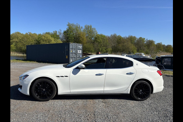 Maserati Ghibli S GranLusso 3.0 V6 Twin Turbo 411 pk