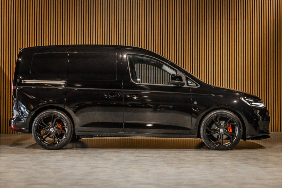 Volkswagen Caddy Cargo 2.0 TDI DSG R-Line | ACC | Side Assist | Lane Assist | Virtual Cockpit | Camera | CarPlay | Stoelverwarming | LED Koplampen | Sidebars | Spoilerkit | DAB | Fabrieksgarantie | Facelift model | BPM Vrij