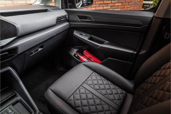 Volkswagen Caddy Cargo 2.0 TDI DSG R-Line | ACC | Side Assist | Lane Assist | Virtual Cockpit | Camera | CarPlay | Stoelverwarming | LED Koplampen | Sidebars | Spoilerkit | DAB | Fabrieksgarantie | Facelift model | BPM Vrij