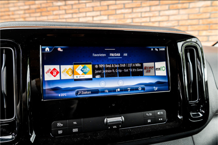 Mercedes-Benz Vito 116 CDI 163 PK L2 Automaat | BPM VRIJ | Multibeam LED | CarPlay | Camera | Dodehoek | MF Stuur | DAB | Climate control | 3-Zitter | Lederen bekleding | AV Edition