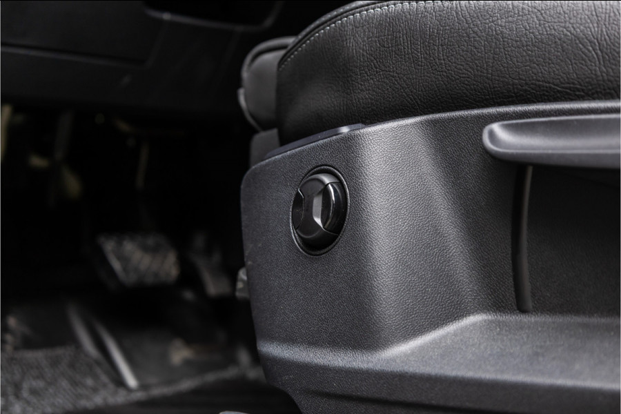 Volkswagen Caddy Cargo Maxi 2.0 TDI DSG | Camera | CarPlay | Lane Assist | Virtual Cockpit | Stoelverwarming | Cruise control | LED Koplampen DAB | Trekhaak | Keyless Go | Maxton spoilerkit | Fabrieksgarantie