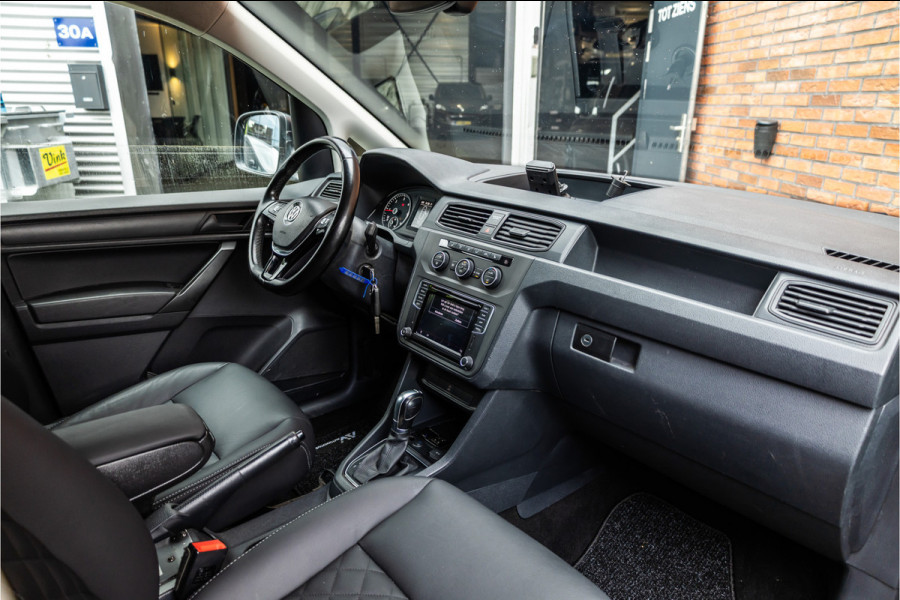 Volkswagen Caddy 2.0 TDI 150 PK L2H1 Maxi Highline | Koelwagen | L+R Schuifdeur | Bi-Xenon | ACC | Climate control | CarPlay | Navigatie | DAB | Trekhaak | Nieuwe APK | NL Auto