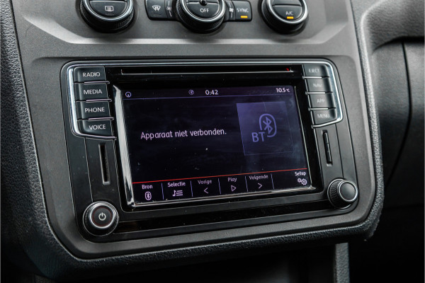 Volkswagen Caddy 2.0 TDI 150 PK L2H1 Maxi Highline | Koelwagen | L+R Schuifdeur | Bi-Xenon | ACC | Climate control | CarPlay | Navigatie | DAB | Trekhaak | Nieuwe APK | NL Auto