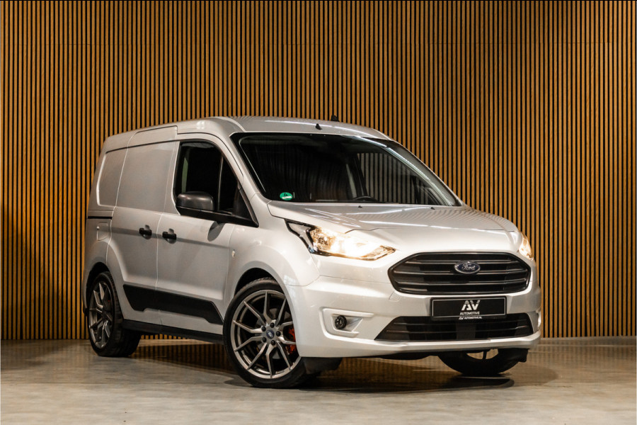 Ford Transit Connect 1.0 Ecoboost 100 PK | Navigatie | Camera | CarPlay | Cruise control | 3-Zitter | MF Stuur | Nieuwe APK | Dealer onderhouden | Benzine | Euro 6