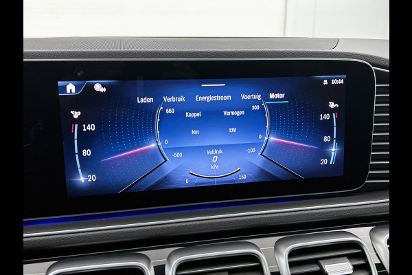 Mercedes-Benz GLE 400 e 4MATIC AMG Plug-In Hybride AMG Line | Night Pakket | Distronic | 22 Inch AMG Velgen | Panorama Schuif-Kanteldak | Trekhaak | Airmatic | Inclusief 24 maanden MB Certified garantie voor Europa.