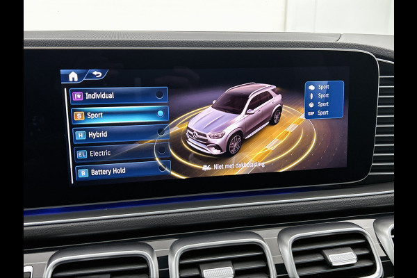 Mercedes-Benz GLE 400 e 4MATIC AMG Plug-In Hybride AMG Line | Night Pakket | Distronic | 22 Inch AMG Velgen | Panorama Schuif-Kanteldak | Trekhaak | Airmatic | Inclusief 24 maanden MB Certified garantie voor Europa.