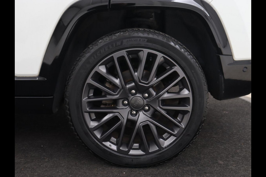 Jeep Compass 4xe 240 Plug-in Hybrid 80th Anniversary | SOH 80,5% | 360 Camera | Adaptive cruise | Full LED | Carplay | Keyless | Half leder | Navigatie | Park Assist | Climate control | PHEV