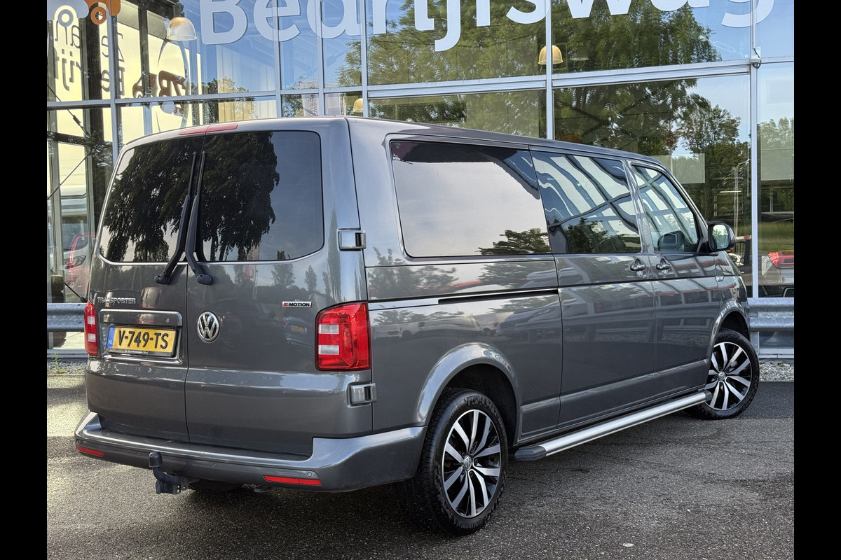 Volkswagen Transporter 2.0 TDI L2H1 DC Highline 4Motion | 1e Eig | Vol opties | Dakraam | 2X Schuifd. | ACC