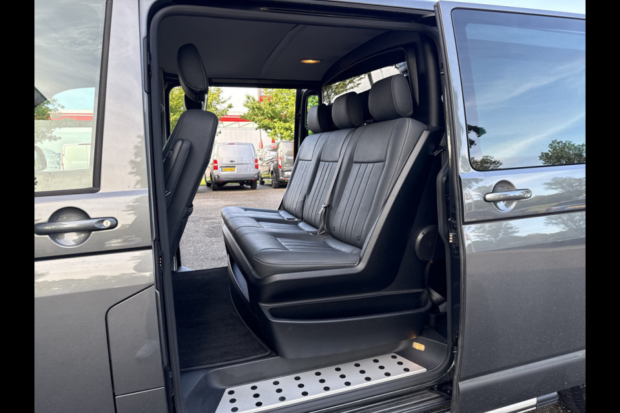 Volkswagen Transporter 2.0 TDI L2H1 DC Highline 4Motion | 1e Eig | Vol opties | Dakraam | 2X Schuifd. | ACC