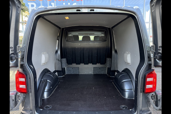 Volkswagen Transporter 2.0 TDI L2H1 DC Highline 4Motion | 1e Eig | Vol opties | Dakraam | 2X Schuifd. | ACC