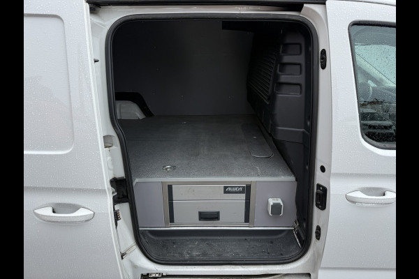 Volkswagen Caddy Cargo 2.0 TDI 122PK Automaat L1 Cruise Control Climate Control Navigatie Carplay Parkeersensoren Schuifladen Inbouw