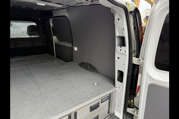 Volkswagen Caddy Cargo 2.0 TDI 122PK Automaat L1 Cruise Control Climate Control Navigatie Carplay Parkeersensoren Schuifladen Inbouw