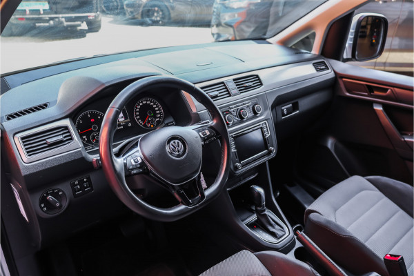 Volkswagen Caddy 2.0 TDI 185 PK DSG R-Line | Camera | CarPlay | Alarm | ACC | Lane Assist | Trekhaak | Navigatie | PDC | DAB | Nieuwe APK | NAP Logisch