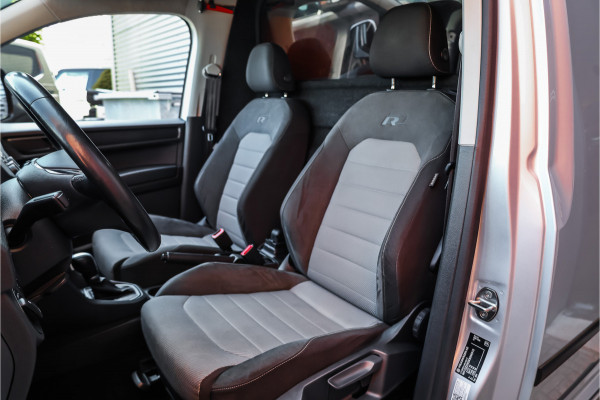 Volkswagen Caddy 2.0 TDI 185 PK DSG R-Line | Camera | CarPlay | Alarm | ACC | Lane Assist | Trekhaak | Navigatie | PDC | DAB | Nieuwe APK | NAP Logisch