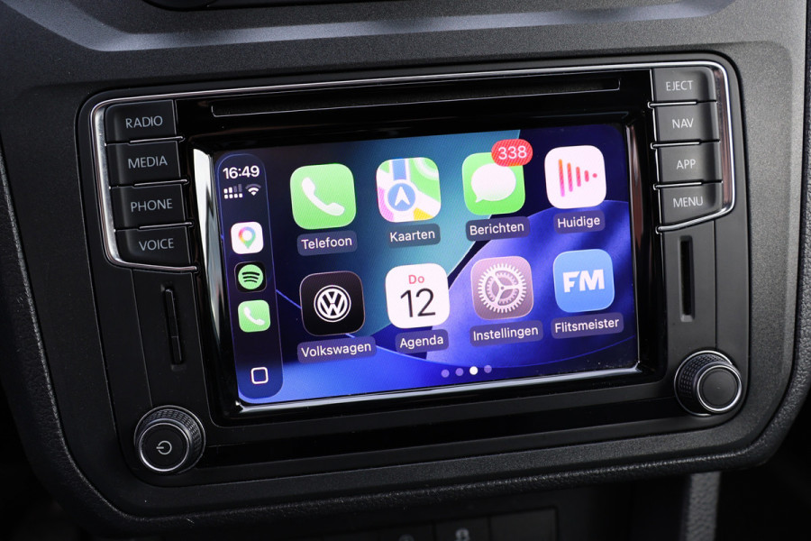 Volkswagen Caddy 2.0 TDI 185 PK DSG R-Line | Camera | CarPlay | Alarm | ACC | Lane Assist | Trekhaak | Navigatie | PDC | DAB | Nieuwe APK | NAP Logisch