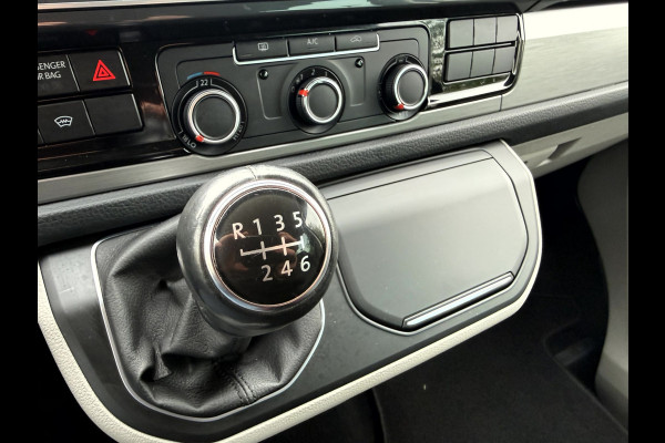 Volkswagen Transporter 2.0 TDI 150pk L2H1 Dubbel Cabine Highline 64658km, NL. Auto.