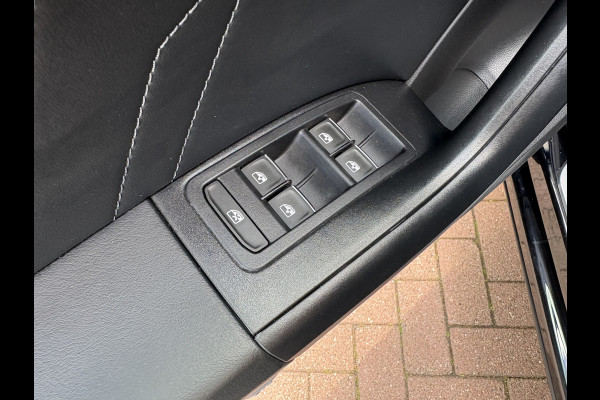Seat Ateca 1.5 TSi 150pk DSG Xperience Business Intense 360CAMERA/KEYLESS/DODEHOEK/19INCH/WINTERPACK/VIRTUAL