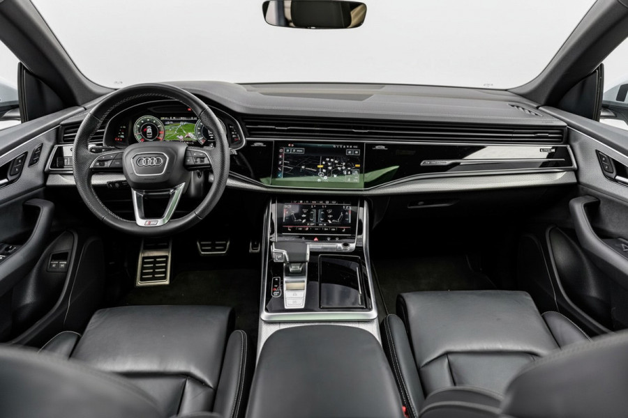 Audi Q8 55 TFSI e quattro Pro Line S /Pano/360/HUD/ACC
