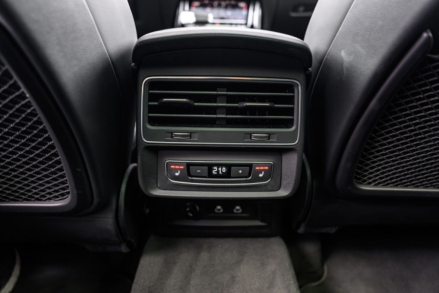 Audi Q8 55 TFSI e quattro Pro Line S /Pano/360/HUD/ACC