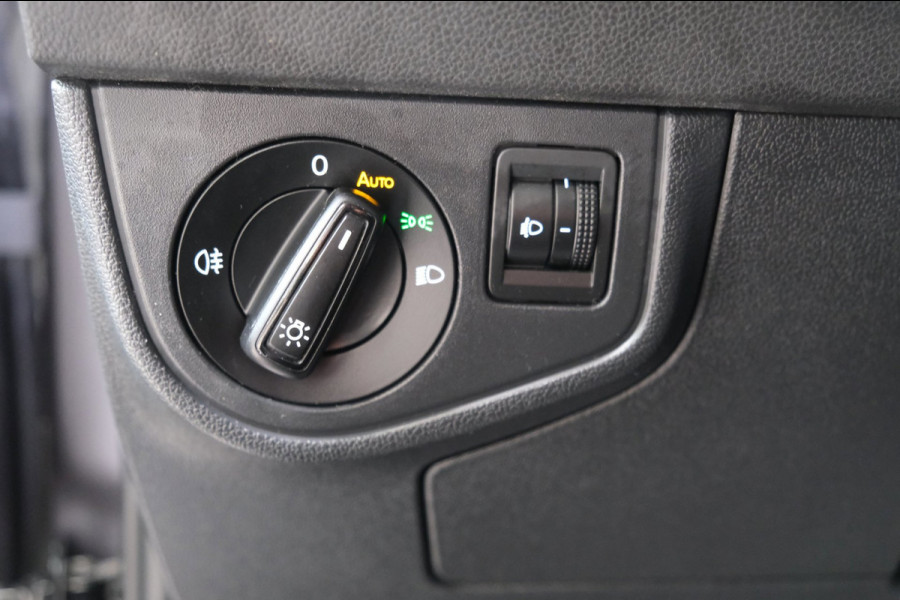 Volkswagen Polo 1.0 TSI Life NIEUW MODEL - N.A.P. Airco, Cruise, PDC, Carplay, Virtual Display.