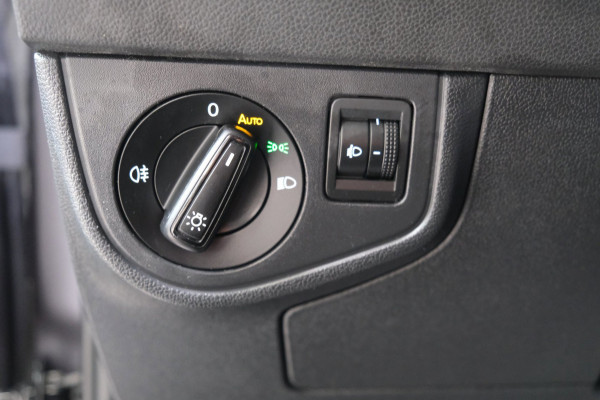 Volkswagen Polo 1.0 TSI Life NIEUW MODEL - N.A.P. Airco, Cruise, PDC, Carplay, Virtual Display.
