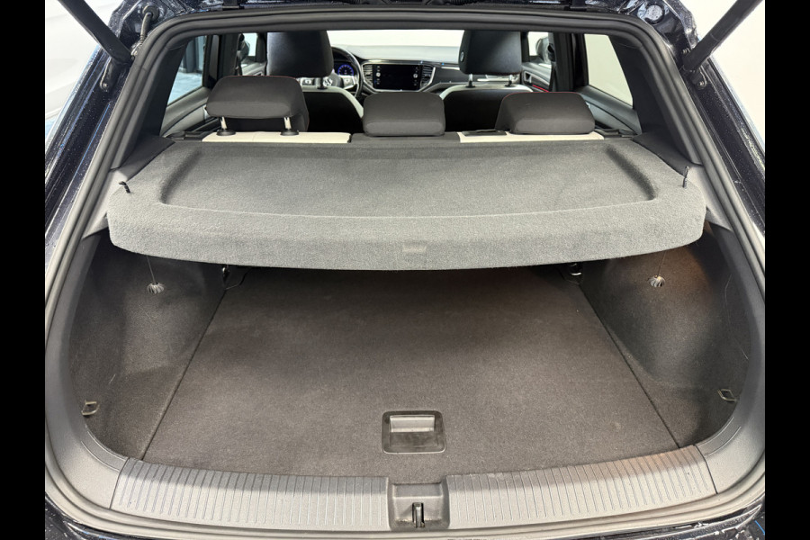Volkswagen T-Roc 1.5 TSI Sport Business R Panoramadak Full-led VCP 19'lmv !! 2e Pinksterdag geopend van 12:00 tot 17:00u !!
