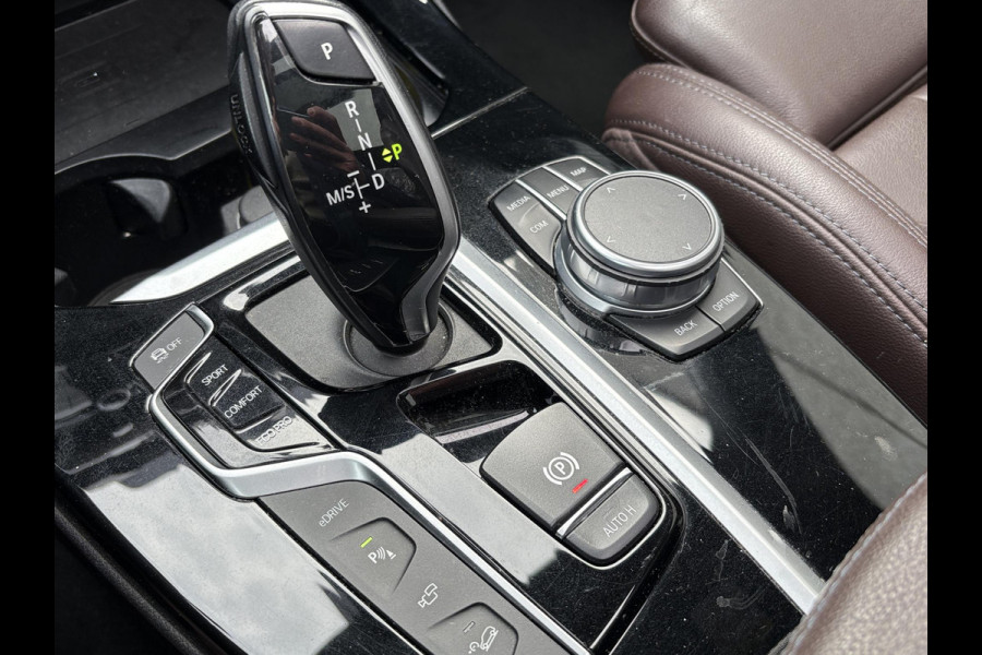 BMW X3 xDrive30e 292pk PHEV | Leder |  Panoramadak | Harman Kardon | 360 camera | Memoryseat | Keyless | Elek. achterklep | Stoel & Stuurverwarming |