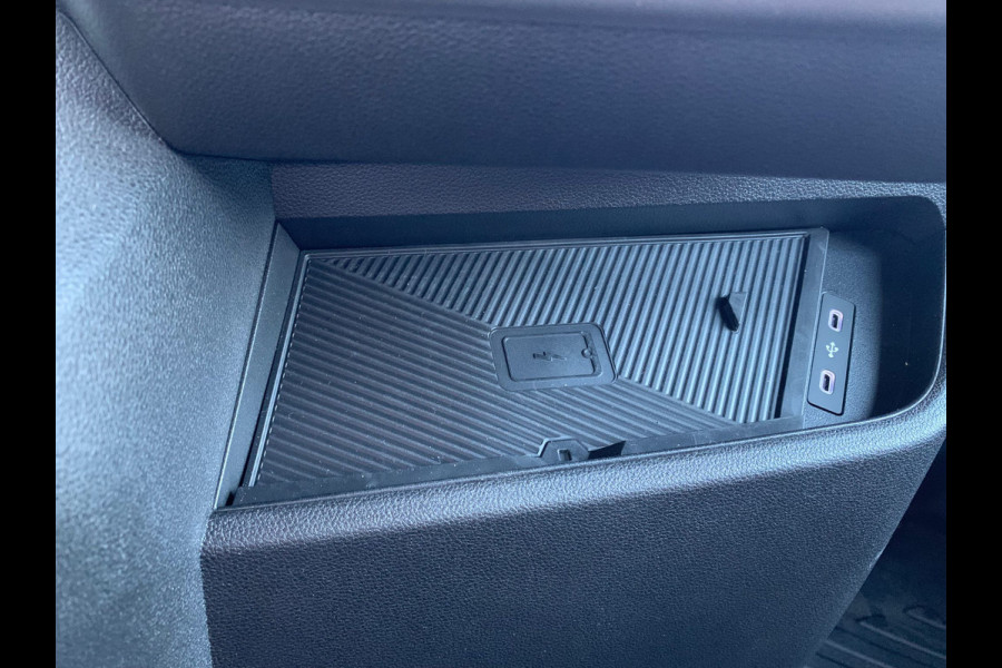 Renault Master E-Tech 87 kWh, 130 kW snelladen, L2H2 Demonstratieauto, Laadruimte betimmering, Side-bars, Camera, Trekhaak, Apple carplay