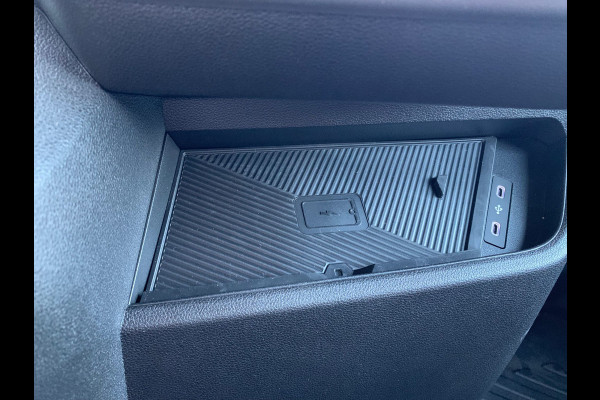 Renault Master E-Tech 87 kWh, 130 kW snelladen, L2H2 Demonstratieauto, Laadruimte betimmering, Side-bars, Camera, Trekhaak, Apple carplay