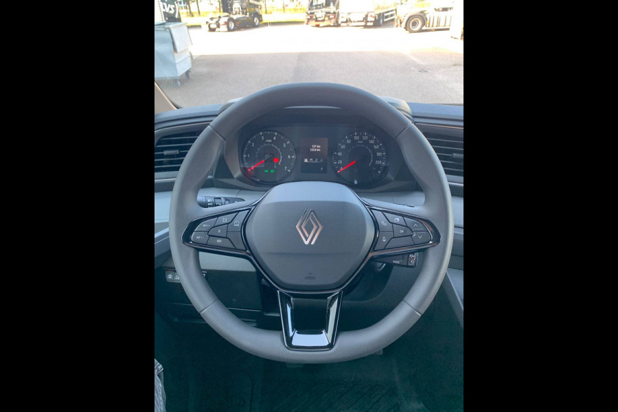 Renault Master E-Tech 87 kWh, 130 kW snelladen, L2H2 Demonstratieauto, Laadruimte betimmering, Side-bars, Camera, Trekhaak, Apple carplay