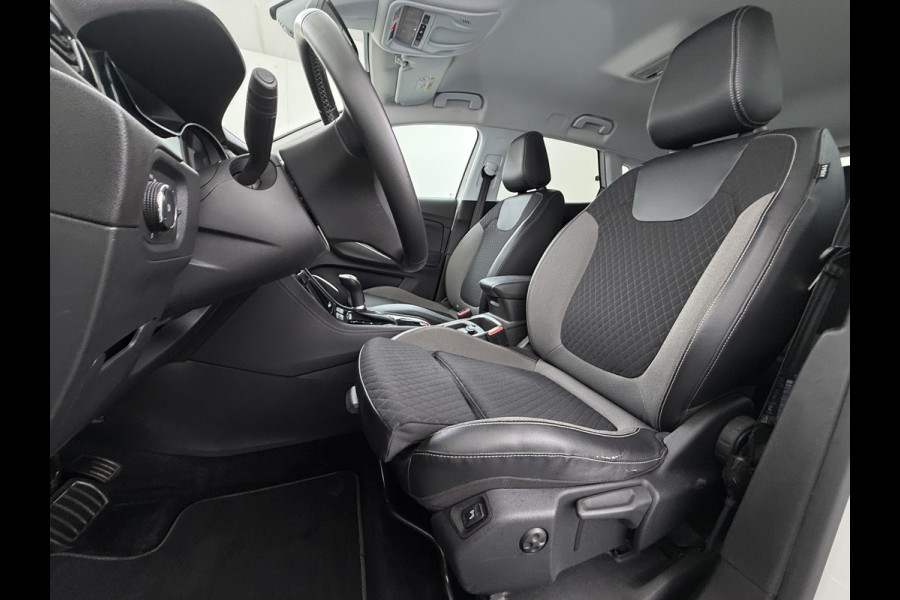Opel Grandland X T 131PK Automaat Trekhaak Navi Camera Ecc Apple Carplay Android Auto Pdc Business Executive Elek.Achterklep Bi-Coulour AGR-Comfort Stoel Lane Assist Isofix Lmv Zwart Dak Keyless Origineel Nederlandse Auto